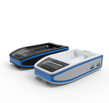 Xtar Over 4 Slim Schwarz und Weiss